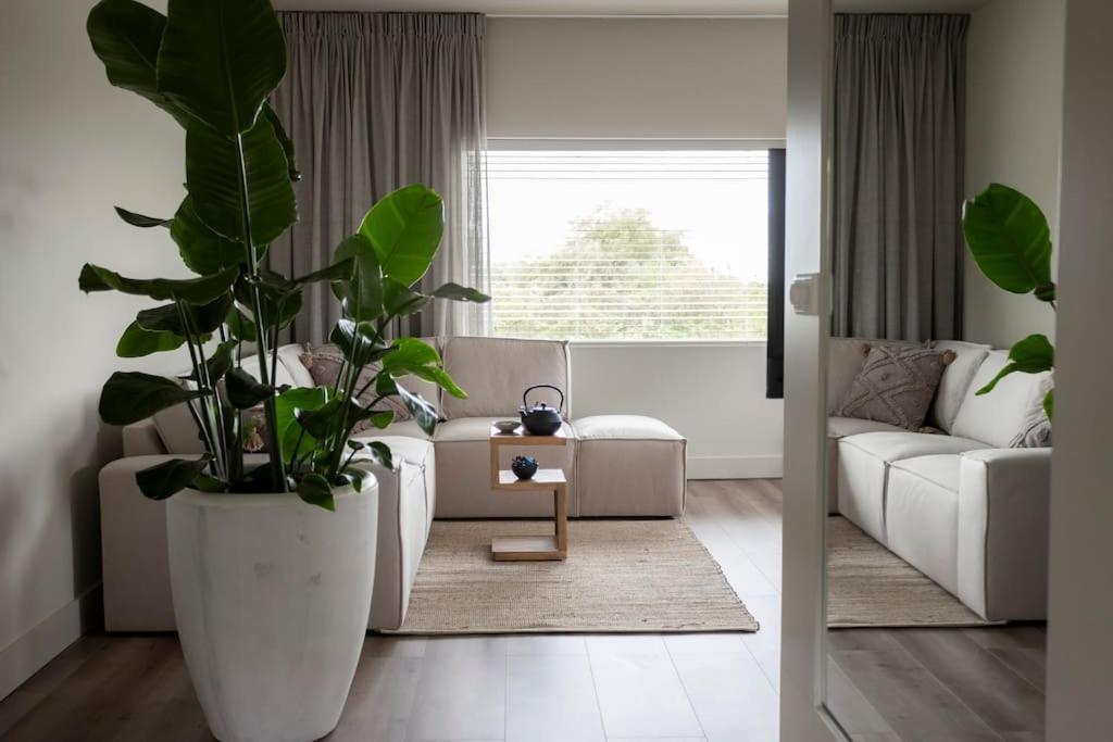 Вілла Loft 48 Haastrecht Екстер'єр фото